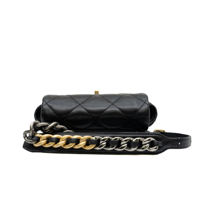 19 Waist Bag In Black Lambskin Multi Hardware - L'UXE LINK