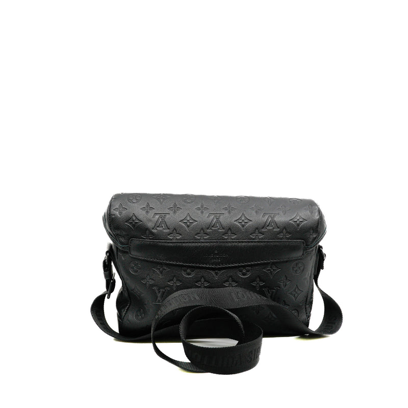 Messenger Voyager PM In Black Monogram Shadow Calfskin Bag - L'UXE LINK