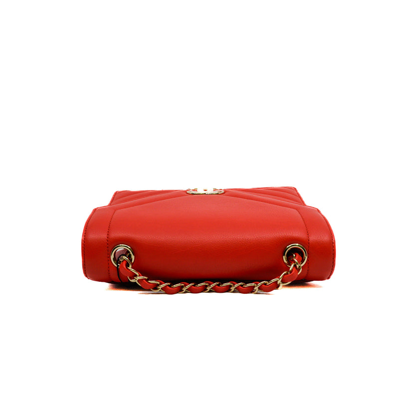 Medium Chevron Red Envelope Flap Bag GHW Seri 27 - L'UXE LINK