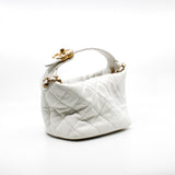 thumbnail Small Perfect Meeting White Lambskin Quilted Hobo Bag With Chain Seri 29