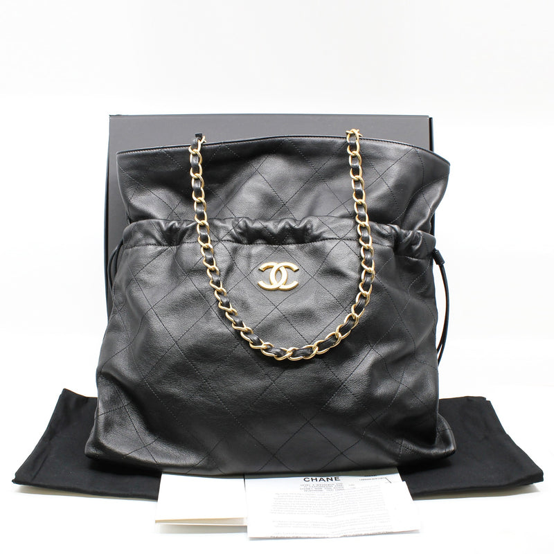 CC Logo Black Calfskin Leather Bucket Bag GHW - L'UXE LINK