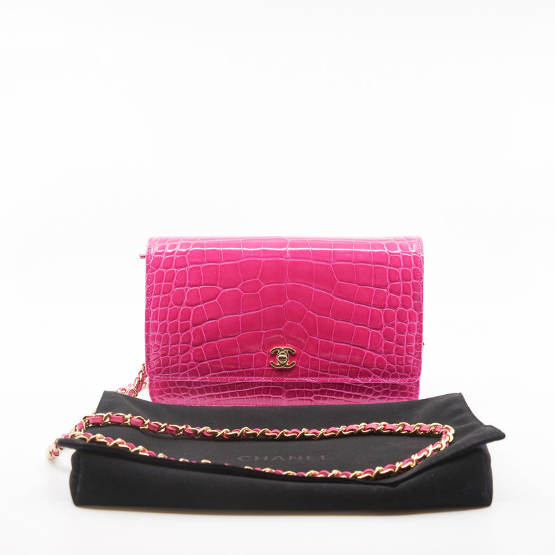 Wallet On Chain Alligator Leather In Pink GHW Seri 24