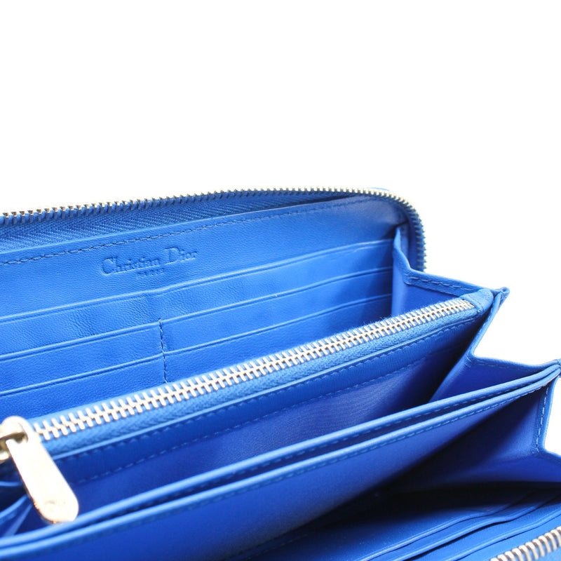 Zip Around Escapade In Blue Lambskin Wallet PHW - L'UXE LINK