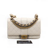 thumbnail Small CC Chain In White Quilted Calfskin Flap Handbag Multi Hardware Seri 26 - L'UXE LINK