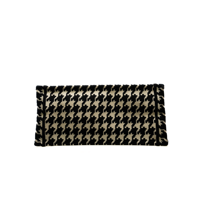 Medium Book Tote Houndstooth Embroidery Black/White 2021 - L'UXE LINK