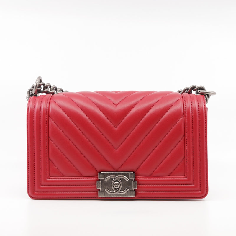 Old Medium Leboy In Red Chevron Lambskin Leather Handbag PHW Seri 25 - L'UXE LINK