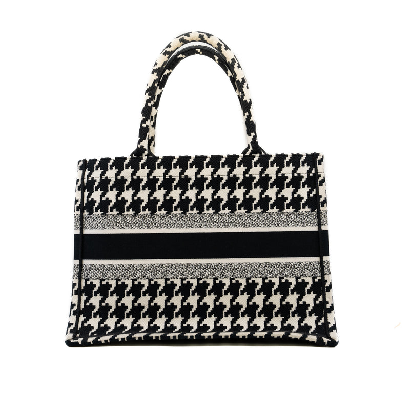 Medium Book Tote Houndstooth Embroidery Black/White 2021 - L'UXE LINK