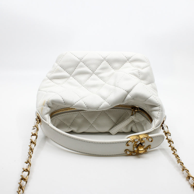 Small Perfect Meeting White Lambskin Quilted Hobo Bag With Chain Seri 29