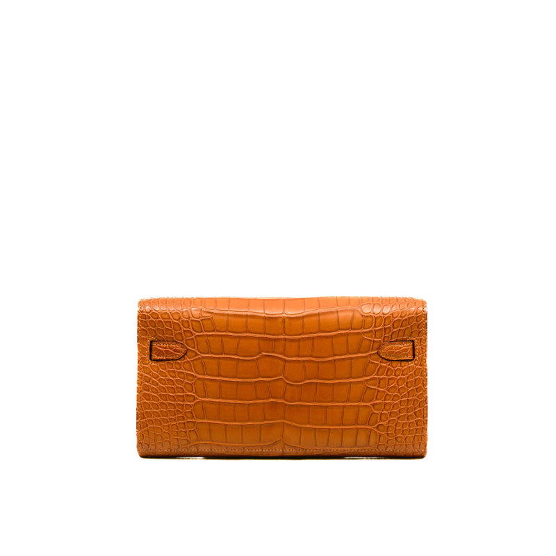 Kelly To Go Long Wallet In Gold Alligator Leather GHW B Stamp