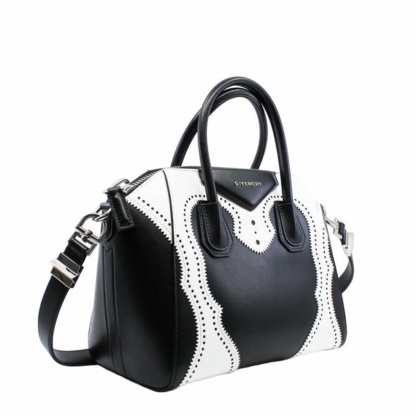 Antigona Bag  Medium Leather black and white phw