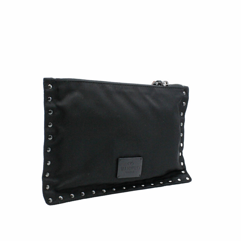 medium black clutch shw