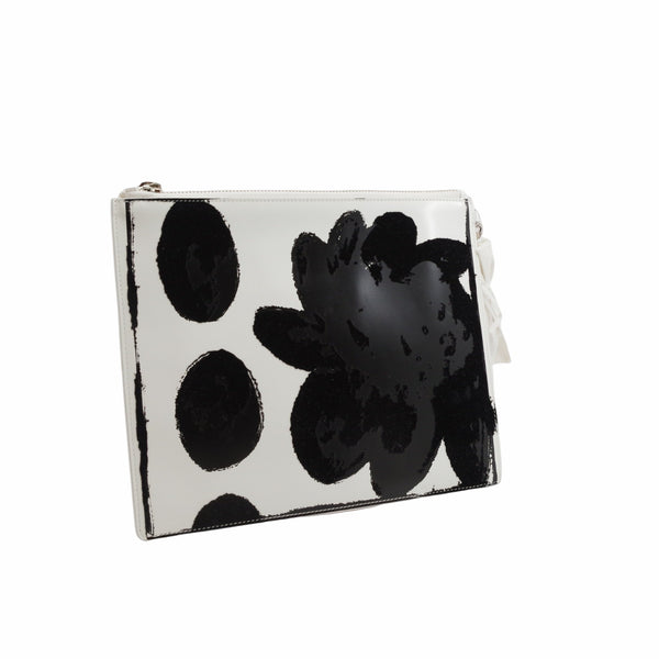 clutch white patent with black flower - L'UXE LINK