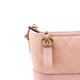 thumbnail Small Gabrielle Chevron Hobo Handbag In Pink Aged Calfskin Multi Hardware Seri 29 - L'UXE LINK