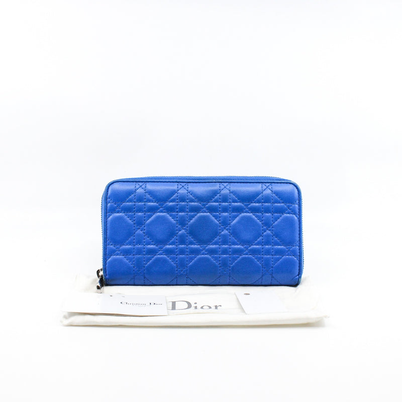 Zip Around Escapade In Blue Lambskin Wallet PHW - L'UXE LINK