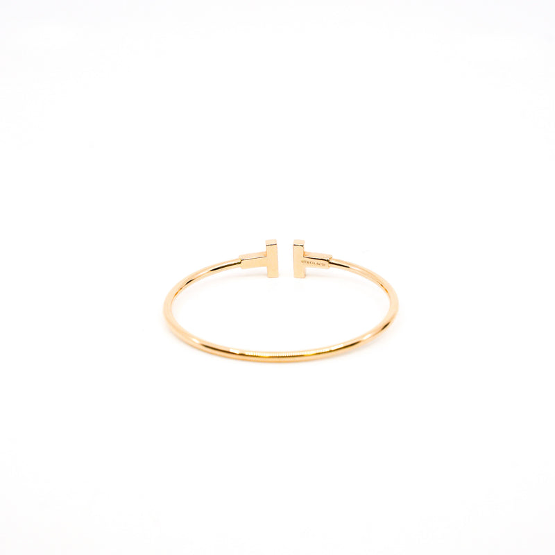 Wire Bracelet in 18k Gold rrp 4300