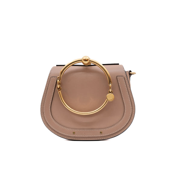 nile crossbody bag in leather beige ghw - L'UXE LINK