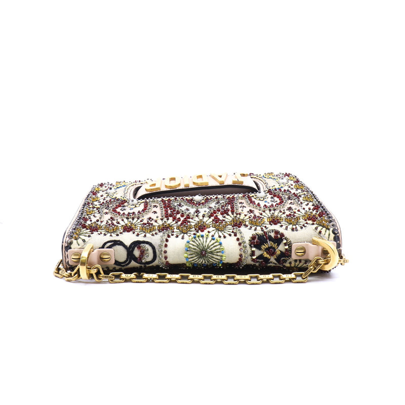 j'a flap chian bag with beads embroidary in beige hw