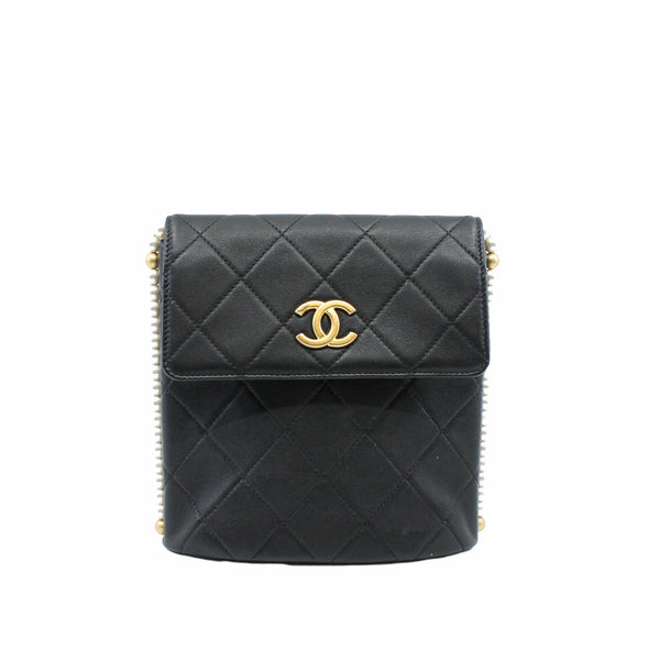 Cube pearl flap pearl bag in black lambskin ghw seri31 - L'UXE LINK