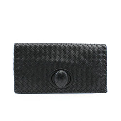 black clutch