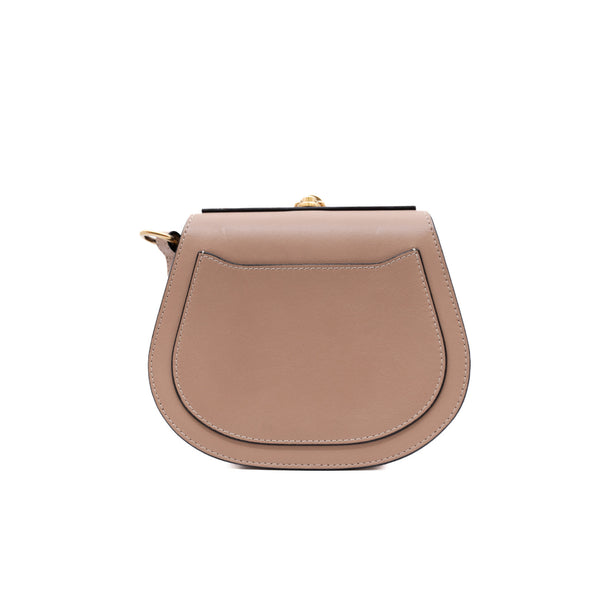 nile crossbody bag in leather beige ghw - L'UXE LINK